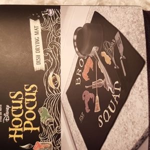 DISNEY'S HOCUS-POCUS BROOM SQUAD DISH DRYING MAT